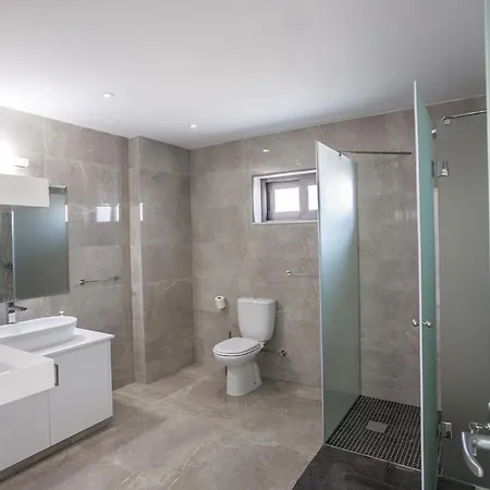 Luxury 6 Bedroom With Private Pool, Protaras 1236 *