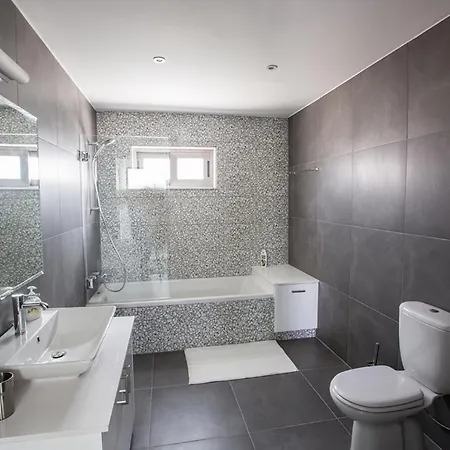 Villa Luxury 6 Bedroom With Private Pool, Protaras 1236