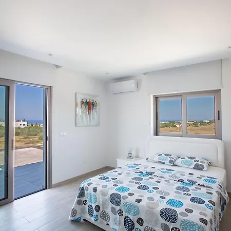 Luxury 6 Bedroom With Private Pool, Protaras 1236 Paralimni