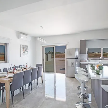 Villa Luxury 6 Bedroom With Private Pool, Protaras 1236 Paralimni